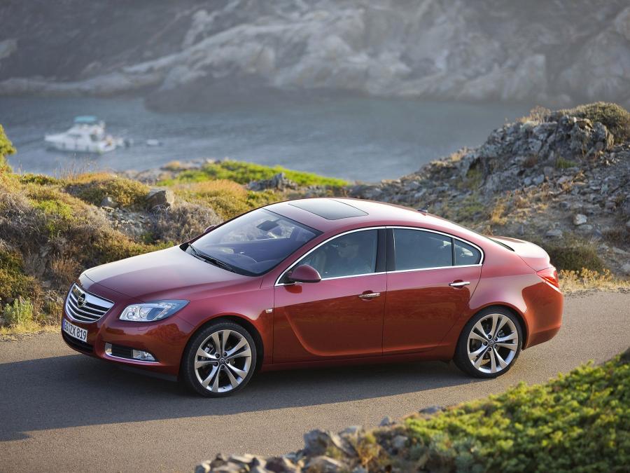  Opel Insignia 2008 года  (фото 28 из 126)